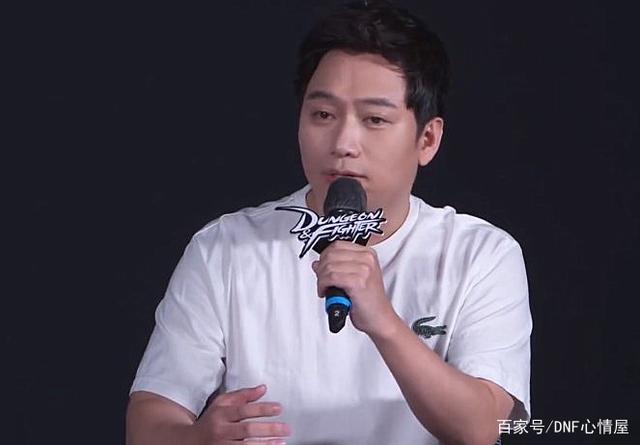 dnf公益服12.24圣诞活动曝光！白金自选30次机会获得，